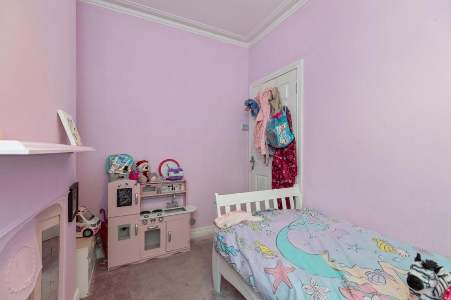 53 Skegoneill Avenue