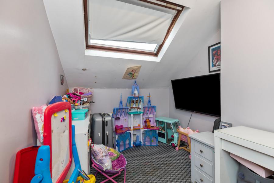 53 Skegoneill Avenue