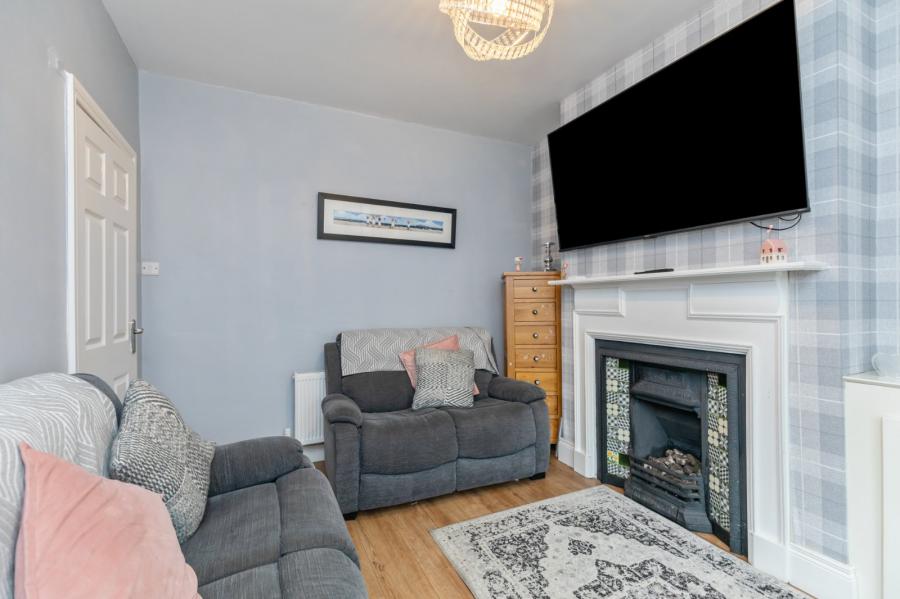 53 Skegoneill Avenue