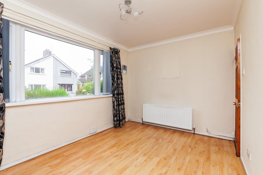 17 Hoylake Park