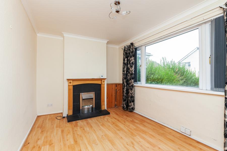 17 Hoylake Park