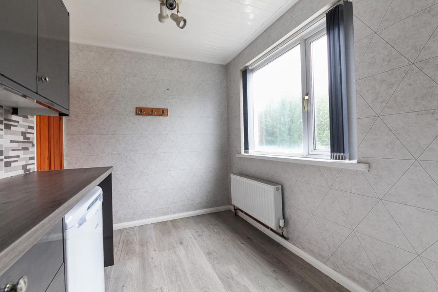 17 Hoylake Park