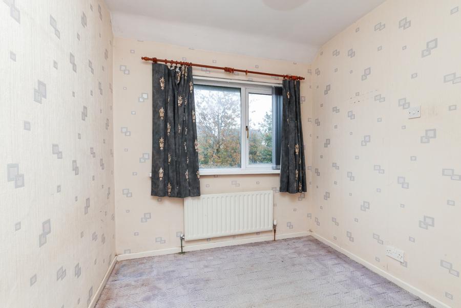 17 Hoylake Park