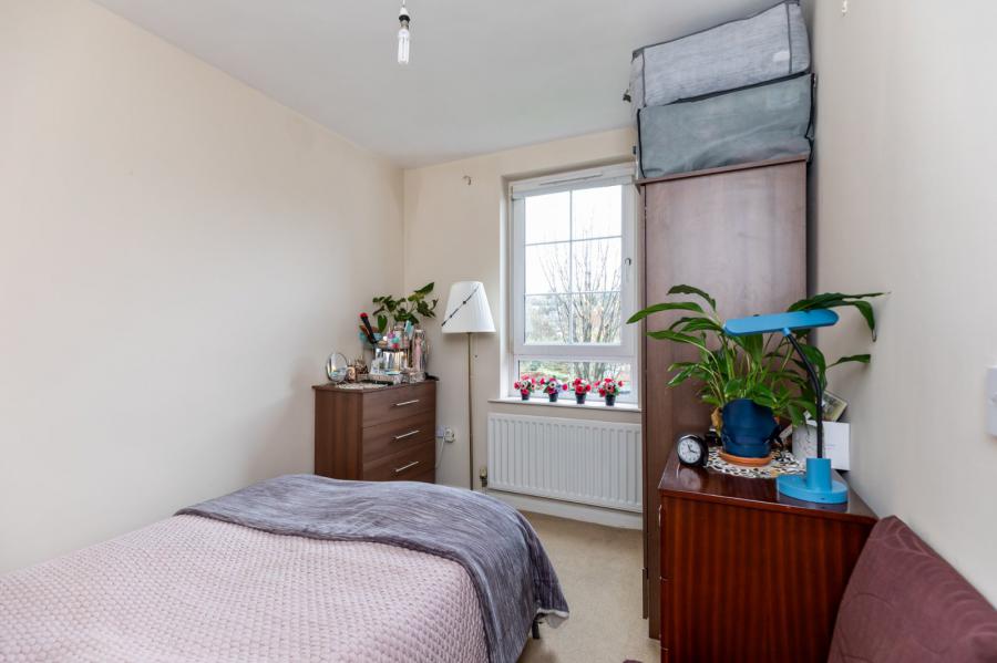 45 Tobar-Glen Crescent