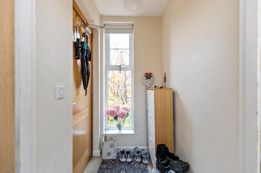 45 Tobar-Glen Crescent