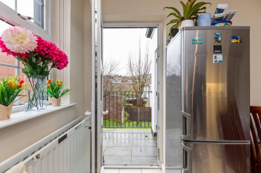 45 Tobar-Glen Crescent