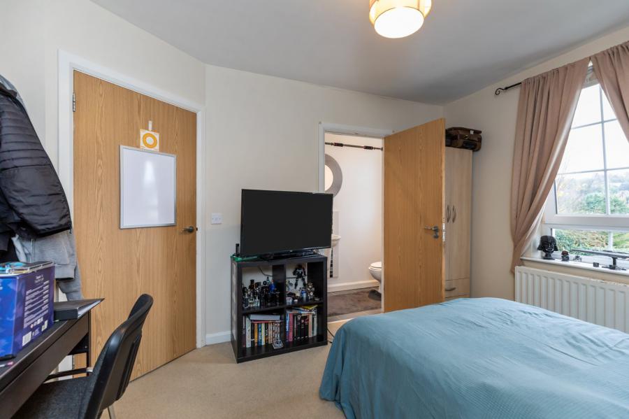 45 Tobar-Glen Crescent