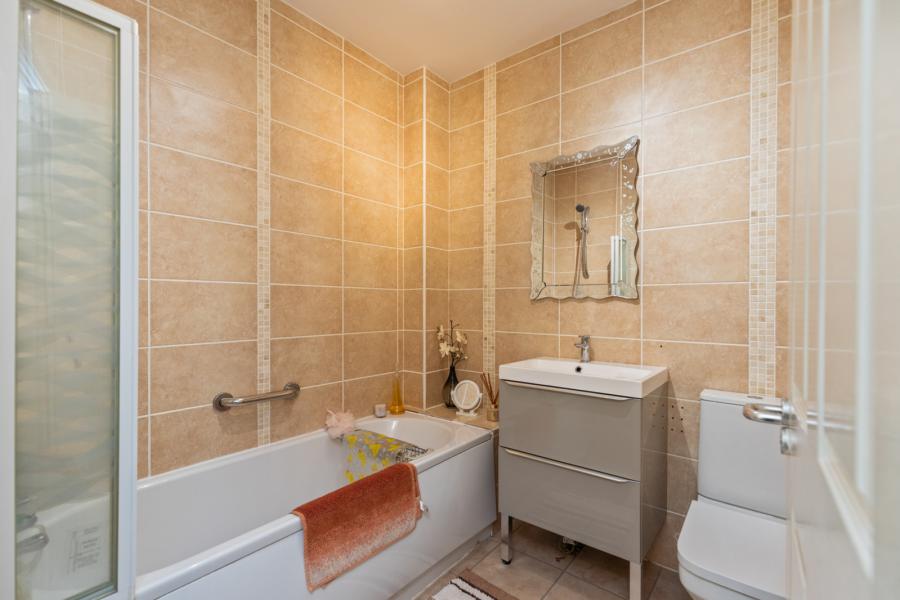 Apartment 2 Antrim Road Plaza, 471 Antrim Road