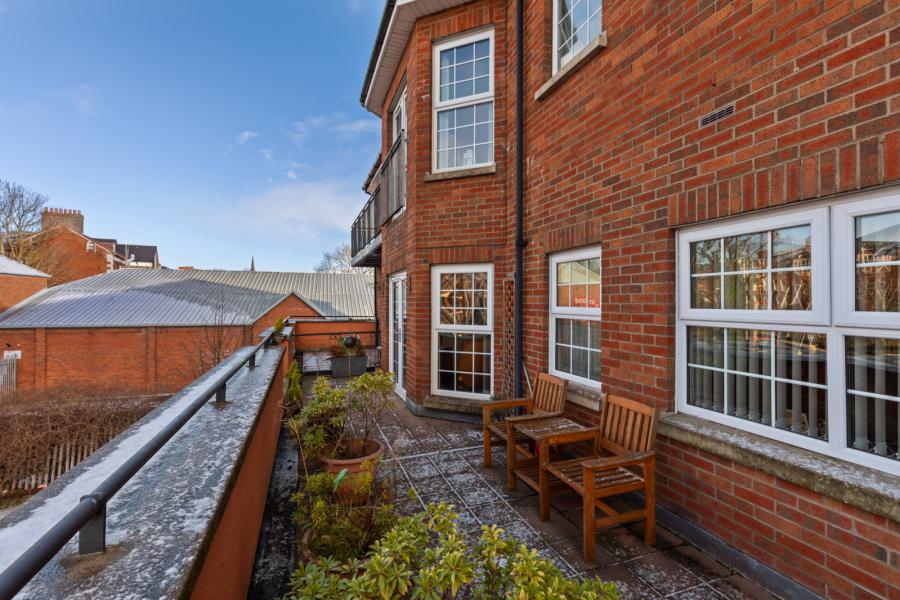 Apartment 2 Antrim Road Plaza, 471 Antrim Road