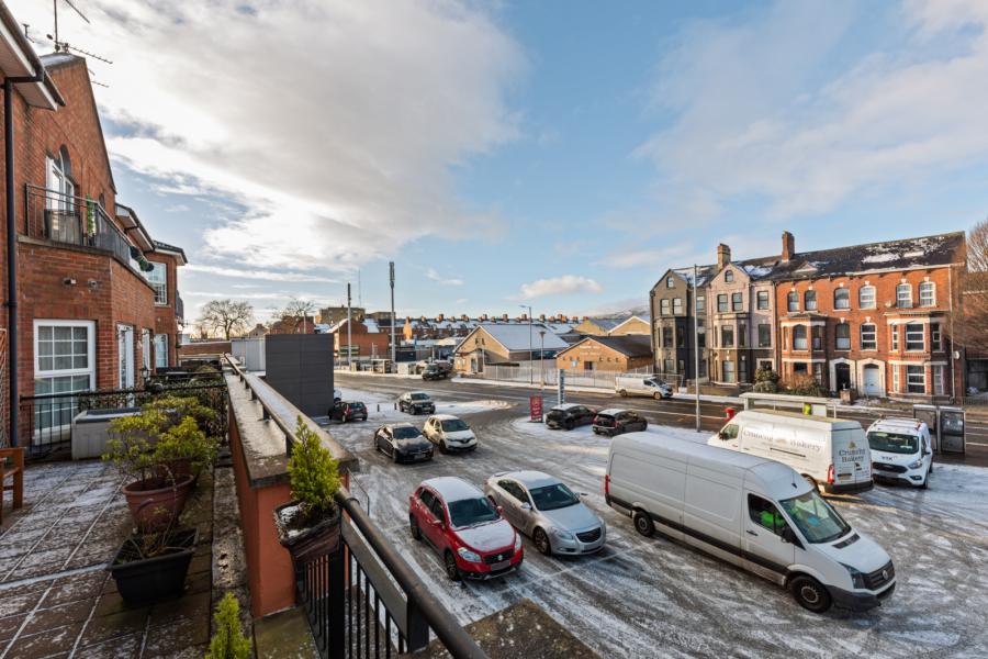 Apartment 2 Antrim Road Plaza, 471 Antrim Road