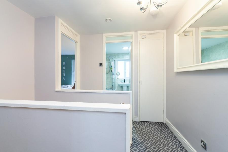 28 Watermouth Crescent