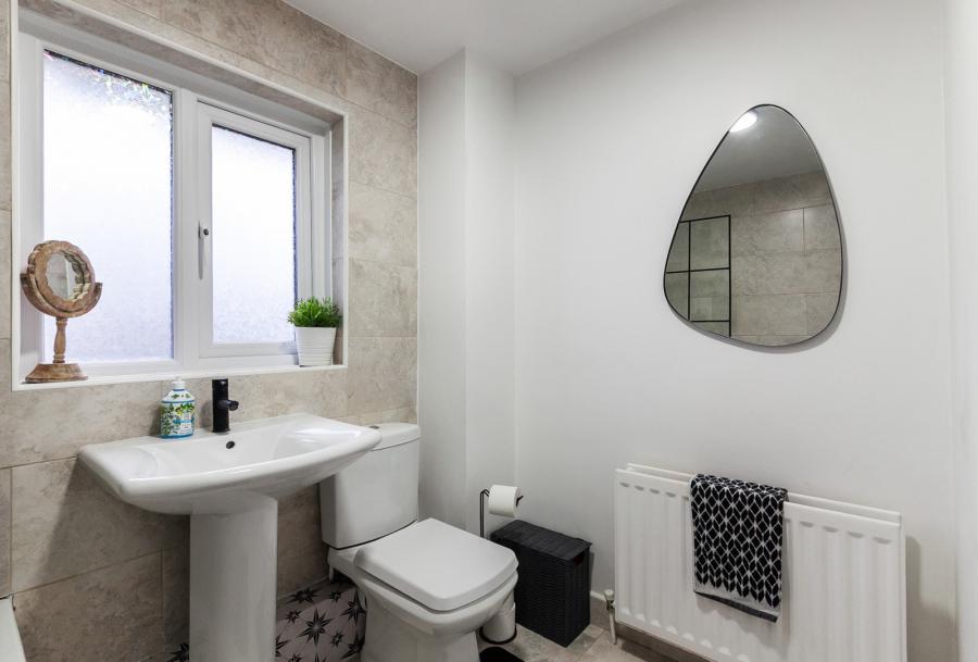 28 Watermouth Crescent