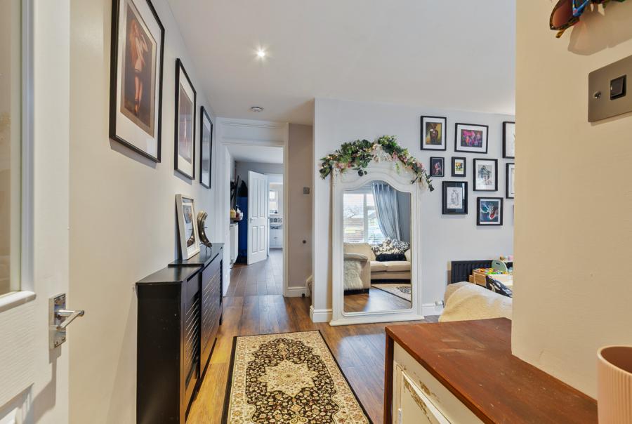 28 Watermouth Crescent