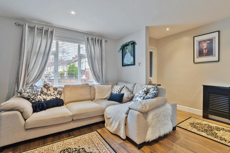 28 Watermouth Crescent