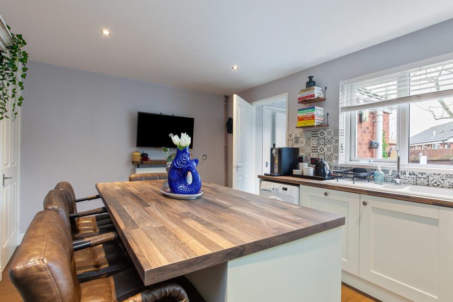 28 Watermouth Crescent