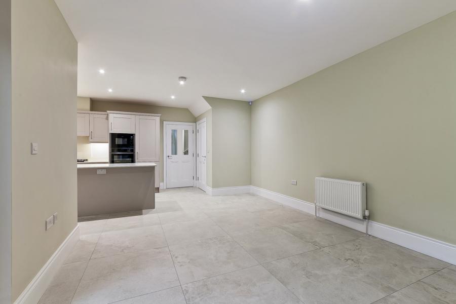 12 Ben Madigan Gardens