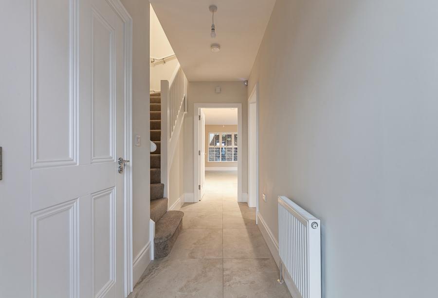 12 Ben Madigan Gardens