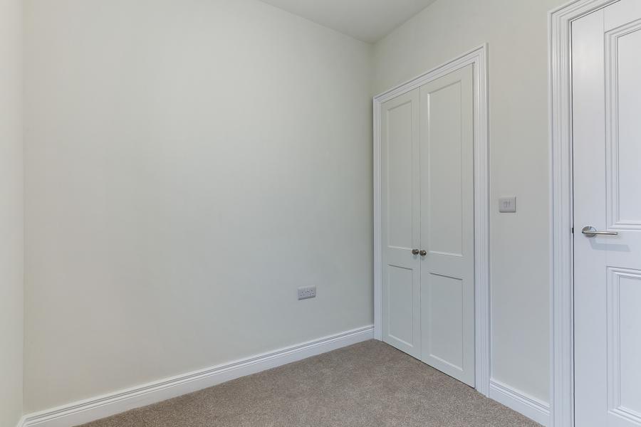 12 Ben Madigan Gardens