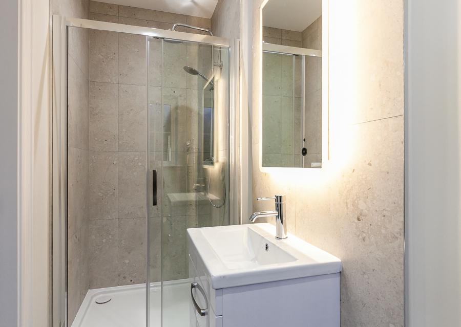 12 Ben Madigan Gardens