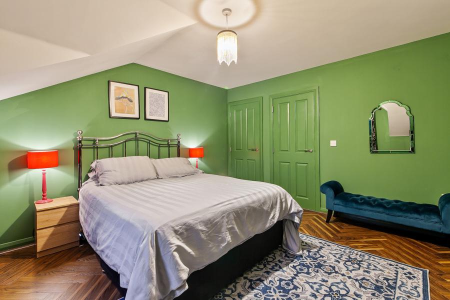 23 Donegall Park Avenue