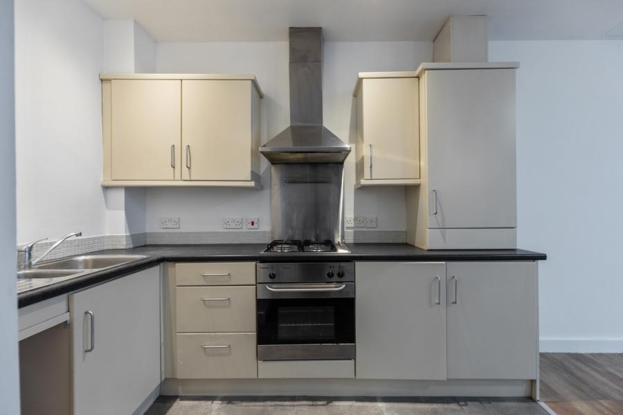 Apartment 2, 8 Cliftonville Avenue