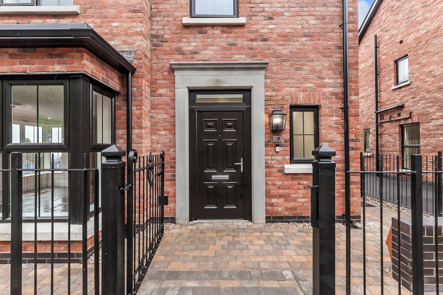 7 Ben Madigan Gardens