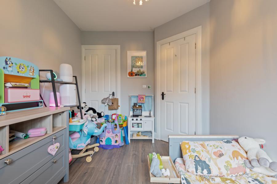 30 Fortwilliam Demesne