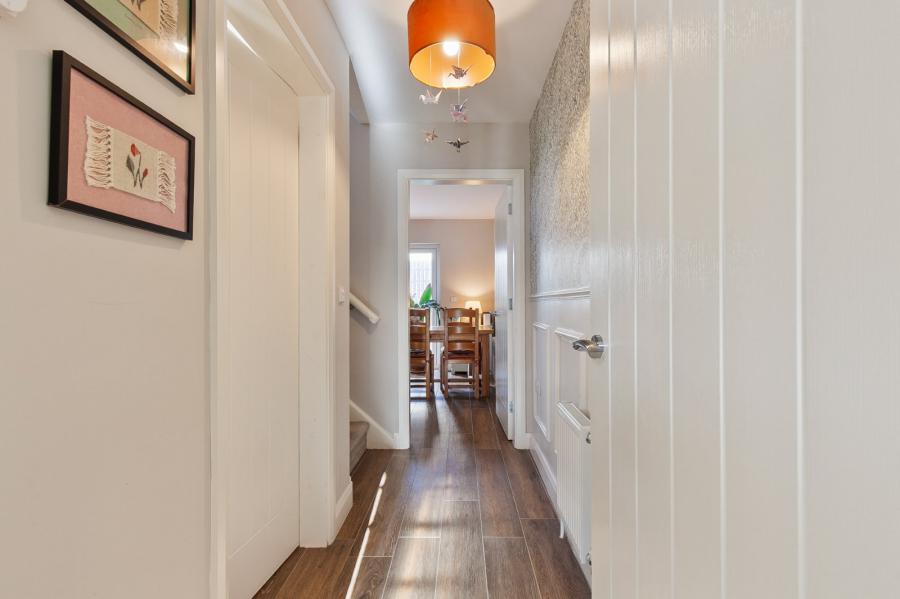 18 Ashbourne Manor Square