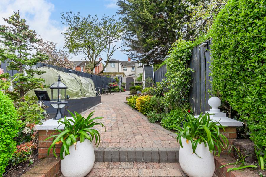 222 Cliftonville Road