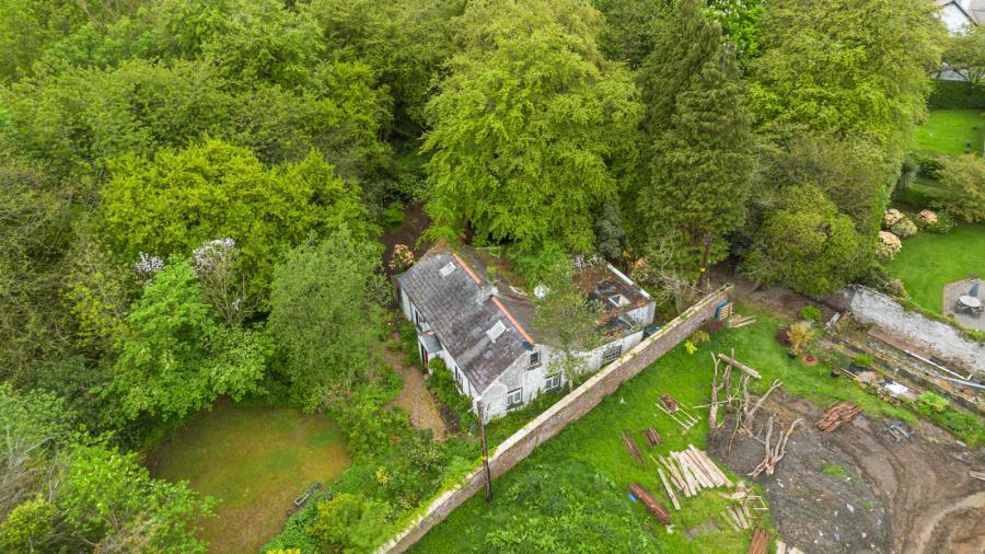 64 Old Manse Road