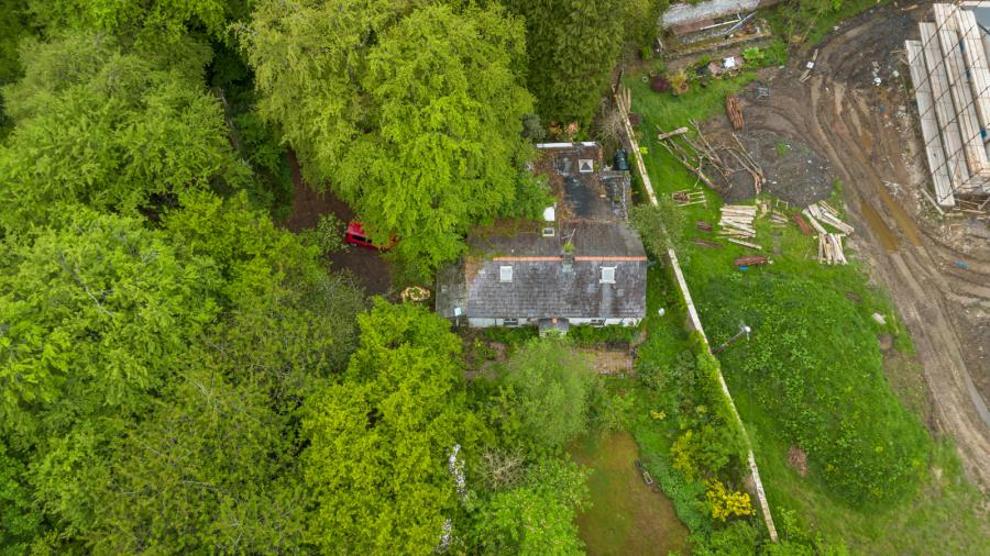 64 Old Manse Road