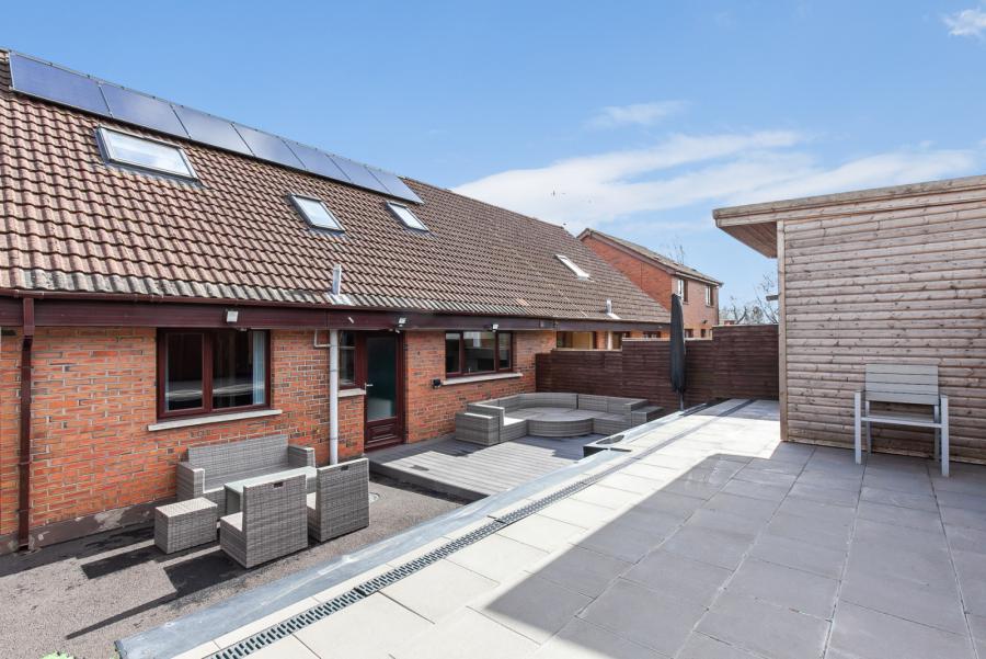 19 Lyndhurst Meadows