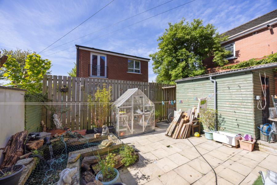 16 Cliftonville Road