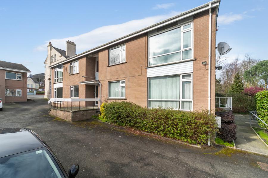 Flat 6, 693 Antrim Road