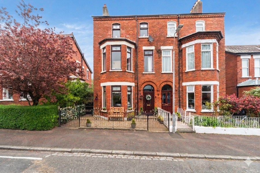 24 Chichester Avenue, Belfast, County Antrim, BT15 5EH