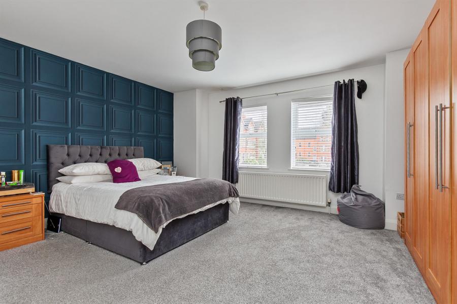 8 Fortwilliam Demesne