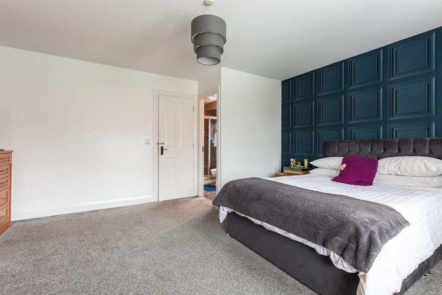 8 Fortwilliam Demesne