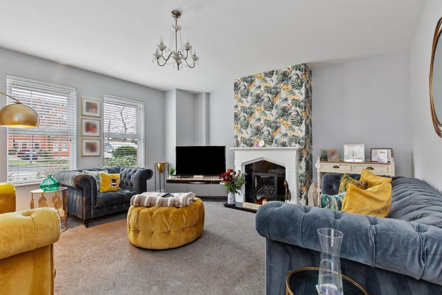 8 Fortwilliam Demesne