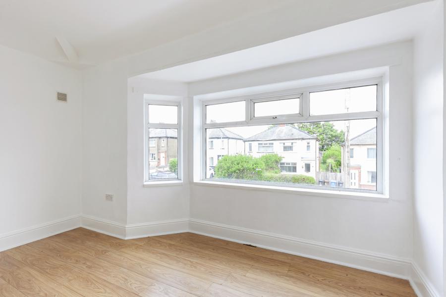 42 Joanmount Gardens