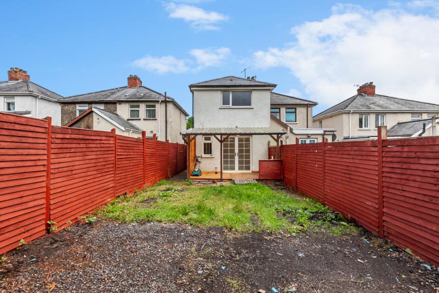 42 Joanmount Gardens