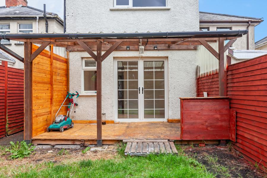 42 Joanmount Gardens