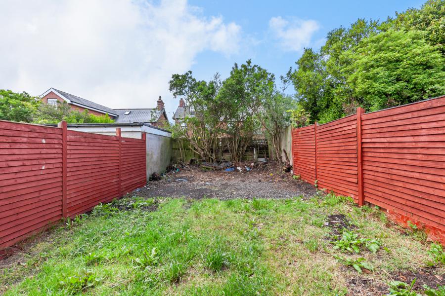 42 Joanmount Gardens