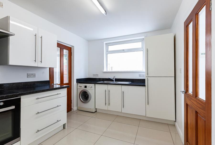 42 Joanmount Gardens