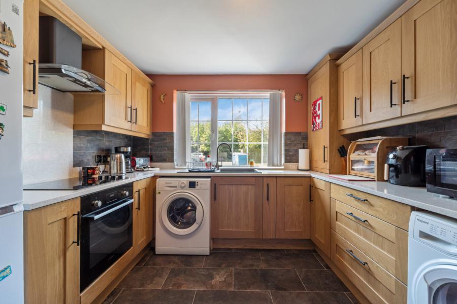 9 Fortwilliam Grange