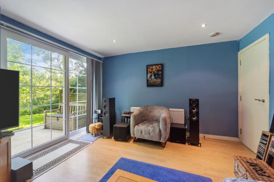 9 Fortwilliam Grange