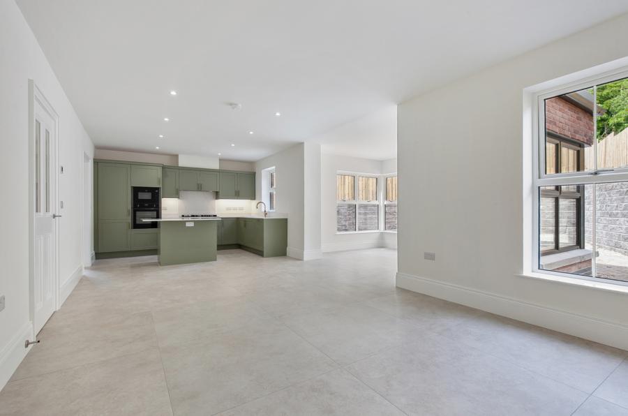 6 Ben Madigan Mews