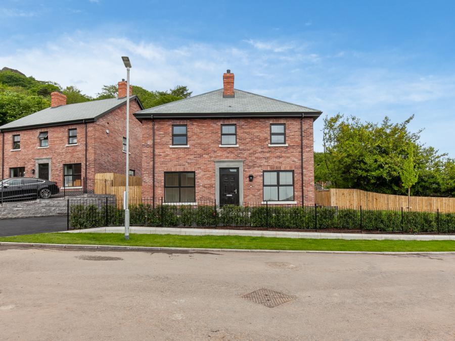 6 Ben Madigan Mews