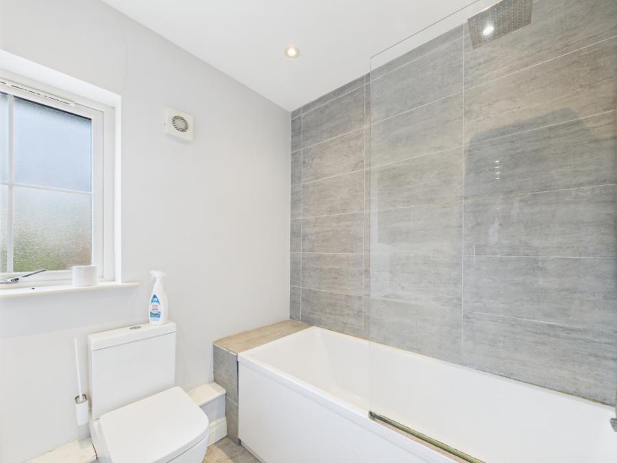 20F, Old Cavehill Road