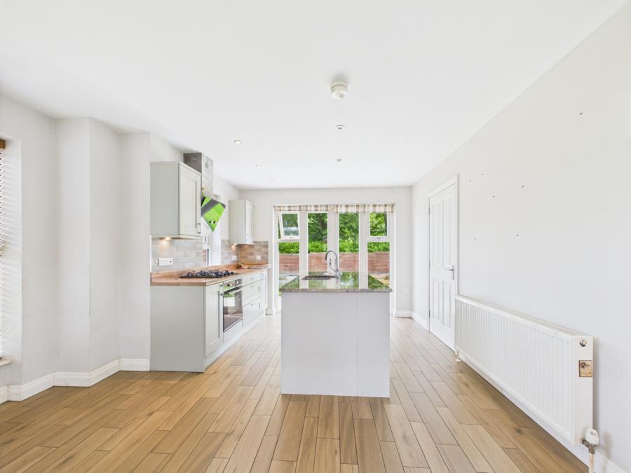 20F, Old Cavehill Road