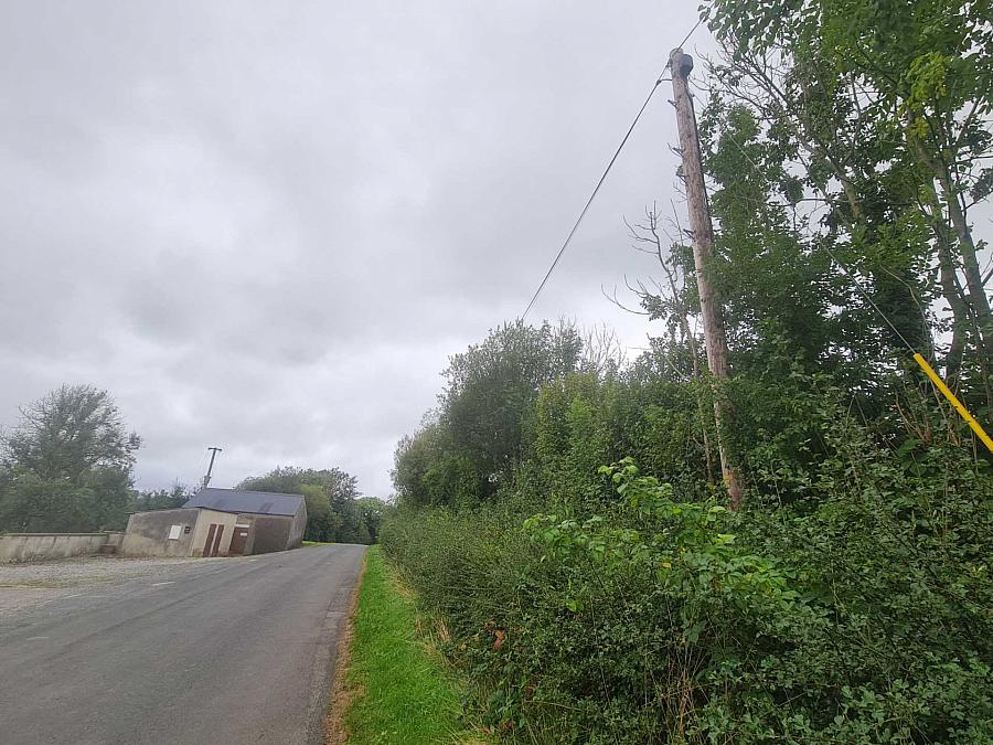 Circa 1.7 Acre Site (Fpp) Tullyhill Road Tully Hill North